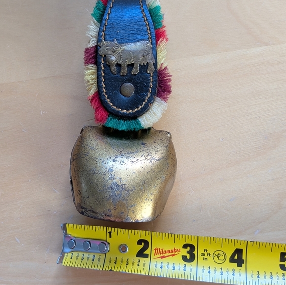 VINTAGE European Brass Cow Bell Collectible Item - Picture 7 of 7